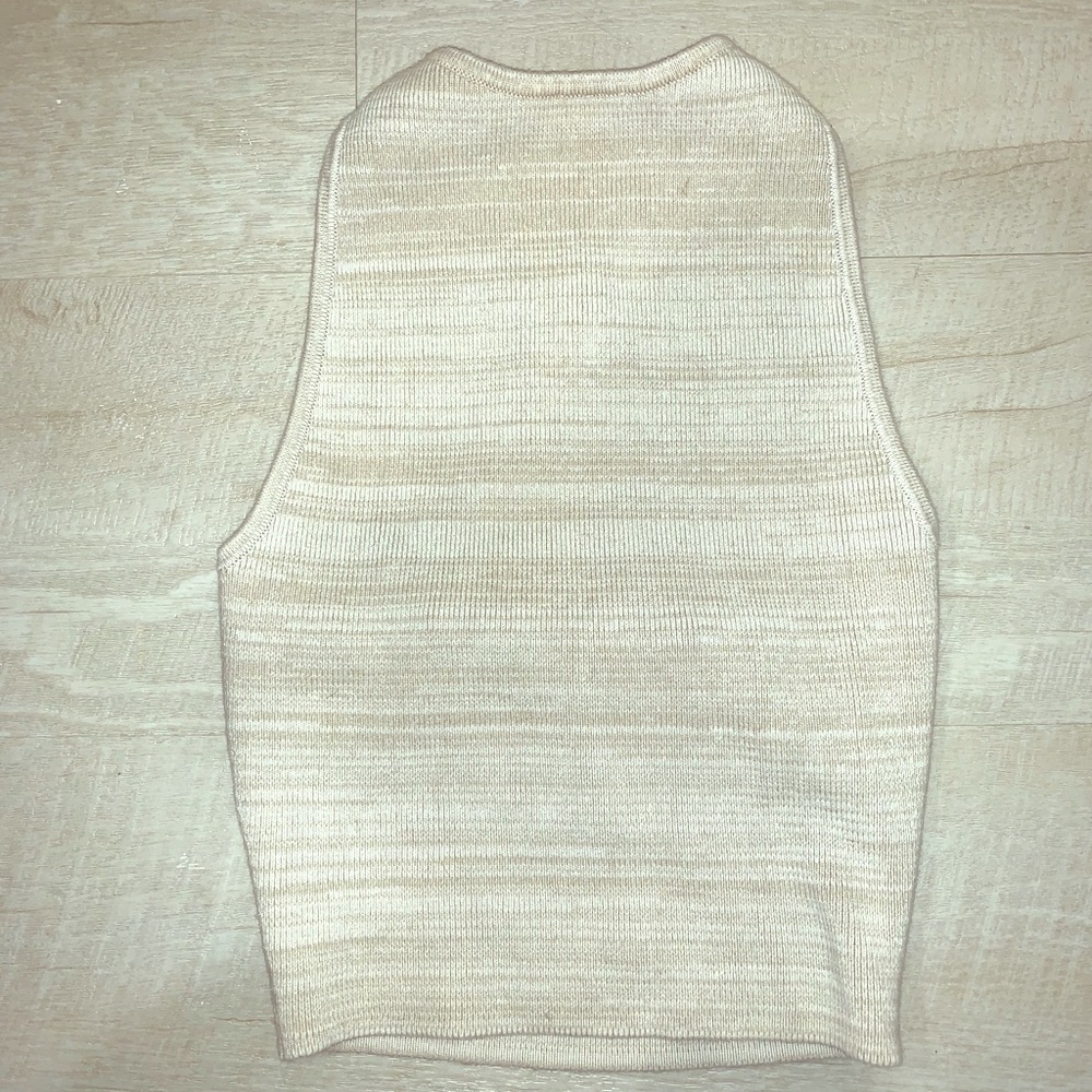 Oatmeal Knot Crop with Cross Back Detail